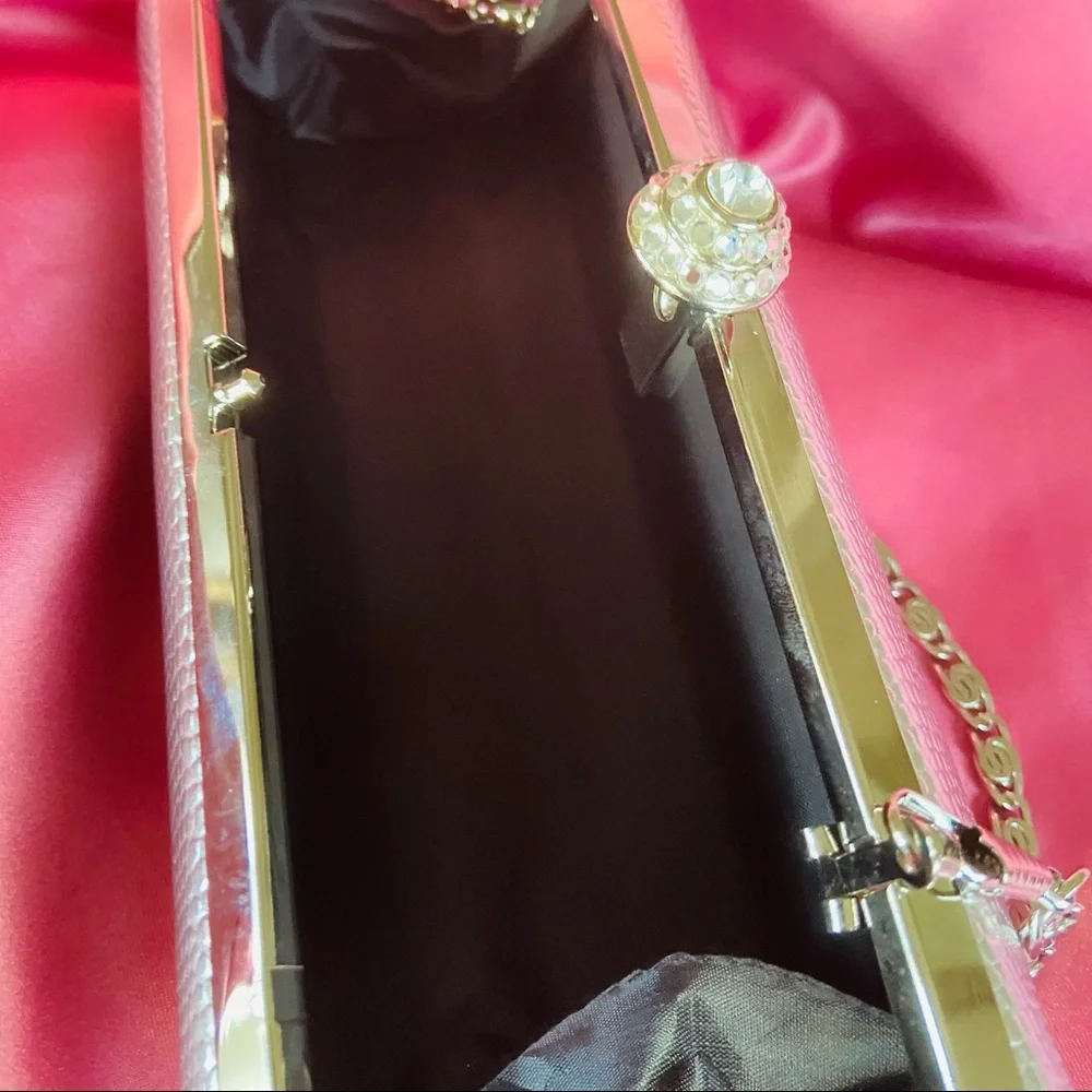 Silver lizard embossed evening bag clutch
